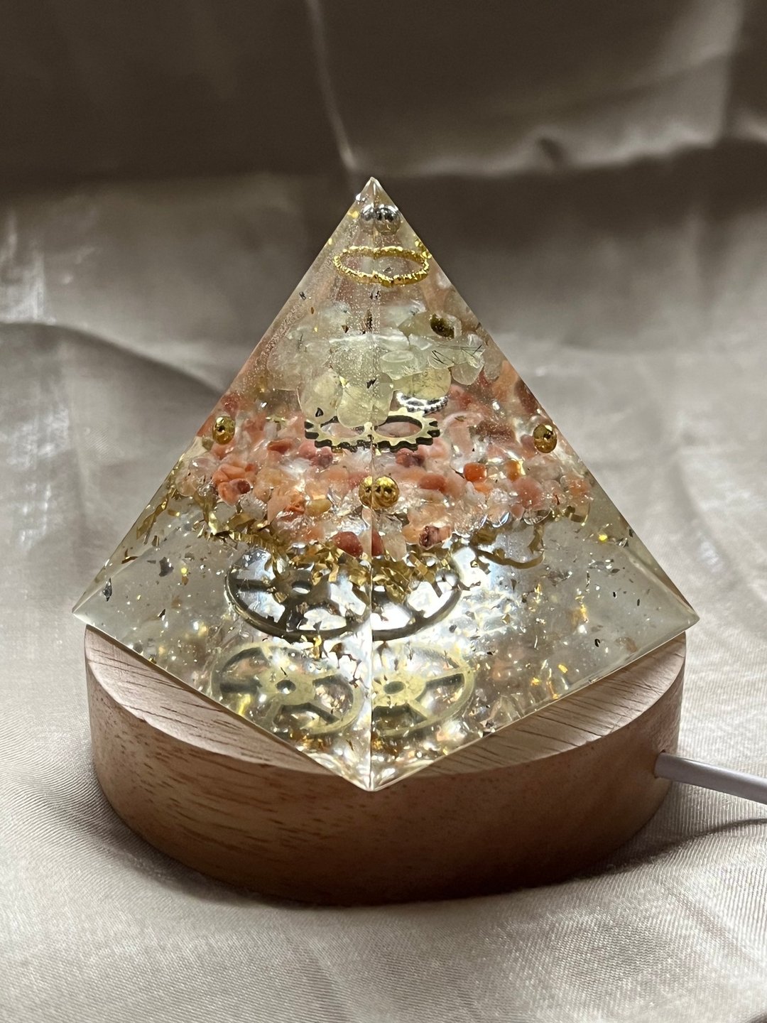 订制【奥刚能量塔-给不惧挫折的你】葡萄石/橙兔毛-奥根金字塔 - 摆饰 - 树脂 