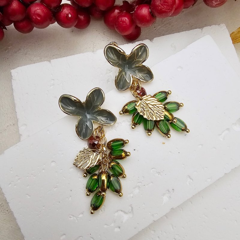 圣诞 x 星星点点 - 夹式耳环 针式耳环 - 圣诞节 - 耳环/耳夹 - 其他金属 绿色