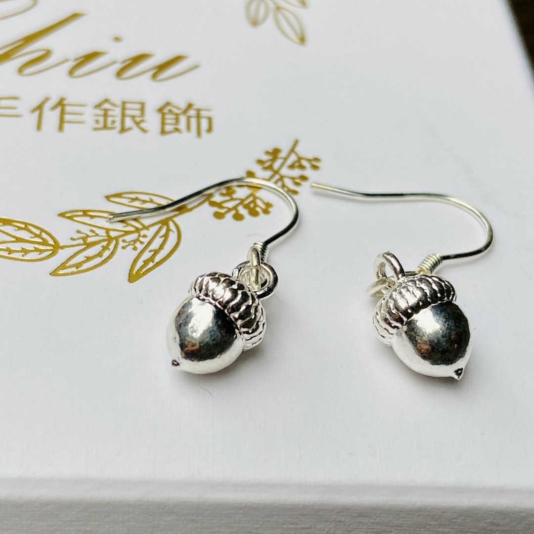 纯银  橡果 松果 耳环  S355 - 耳环/耳夹 - 纯银 银色