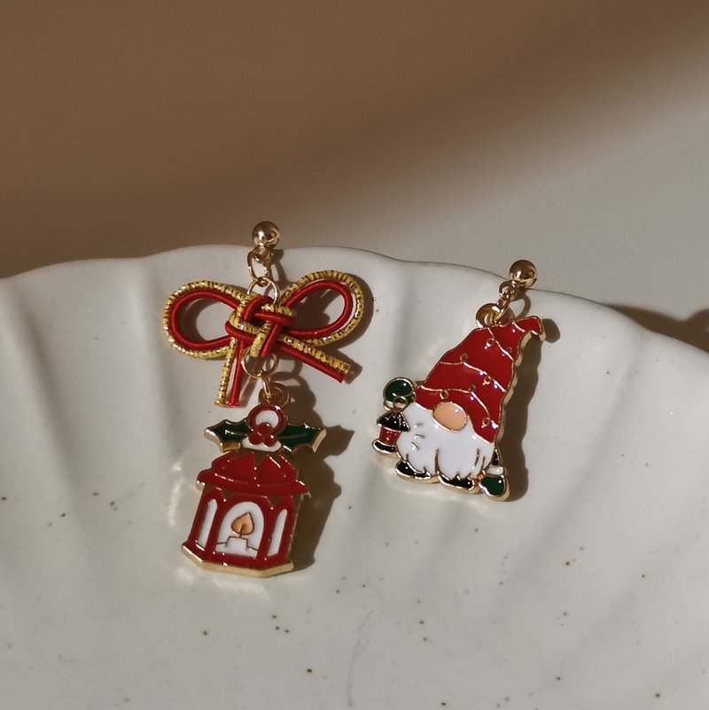【Veverka】圣诞限定 - 耳环 饰品 水引 节日限定 圣诞老人 圣诞 - 耳环/耳夹 - 半宝石 红色