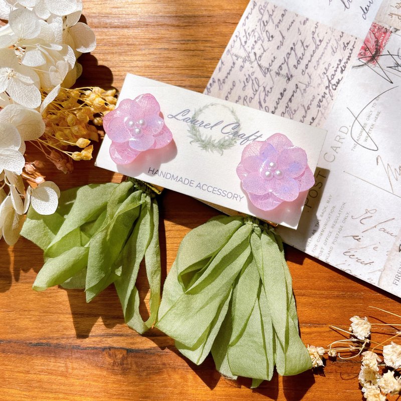 绣球花系列 粉红迷踪 草绿缎带流苏 2way 925纯银针耳环/无痛耳夹 - 耳环/耳夹 - 植物．花 粉红色