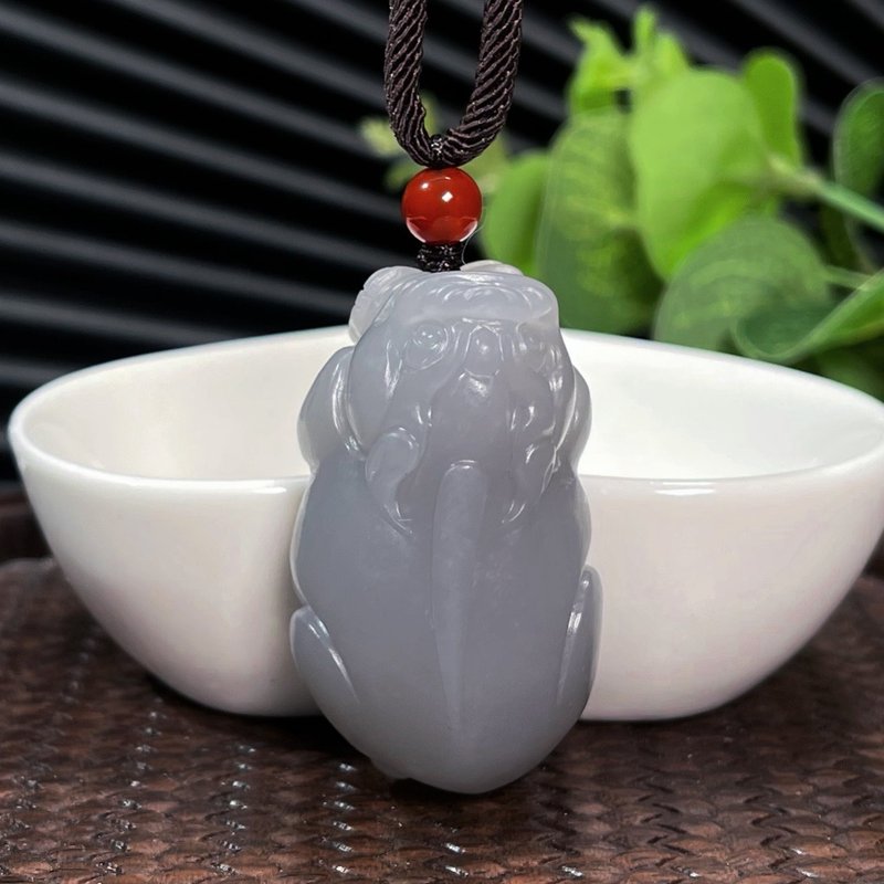 和田玉烟紫招财貔貅吊坠 立体瑞兽辟邪玉佩项链 附证书 油润醇厚 - 项链 - 玉石 