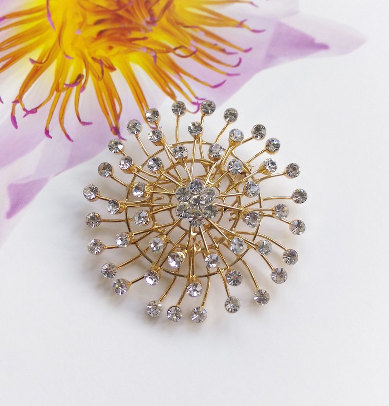 西洋古董饰品。立体 层叠 摩天轮 放射状 莱茵大别针 - 徽章/别针 - 其他金属 金色