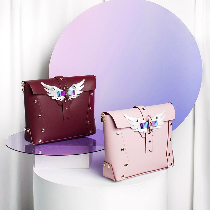 izzmi立体星空翅膀铆钉链条斜挎包真皮单肩包女士可爱女包 - 侧背包/斜挎包 - 真皮 多色