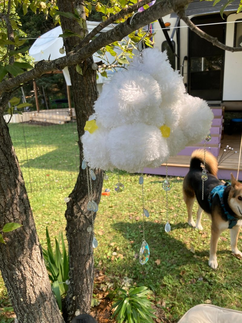 手工摘采 毛绒绒云朵 Sun Catcher – 手作温暖小装饰 - 摆饰 - 其他人造纤维 多色