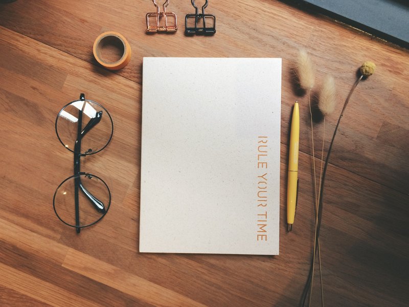 迪梦奇 Rule Your Time 页码笔记本 - 牙白 - 笔记本/手帐 - 纸 多色