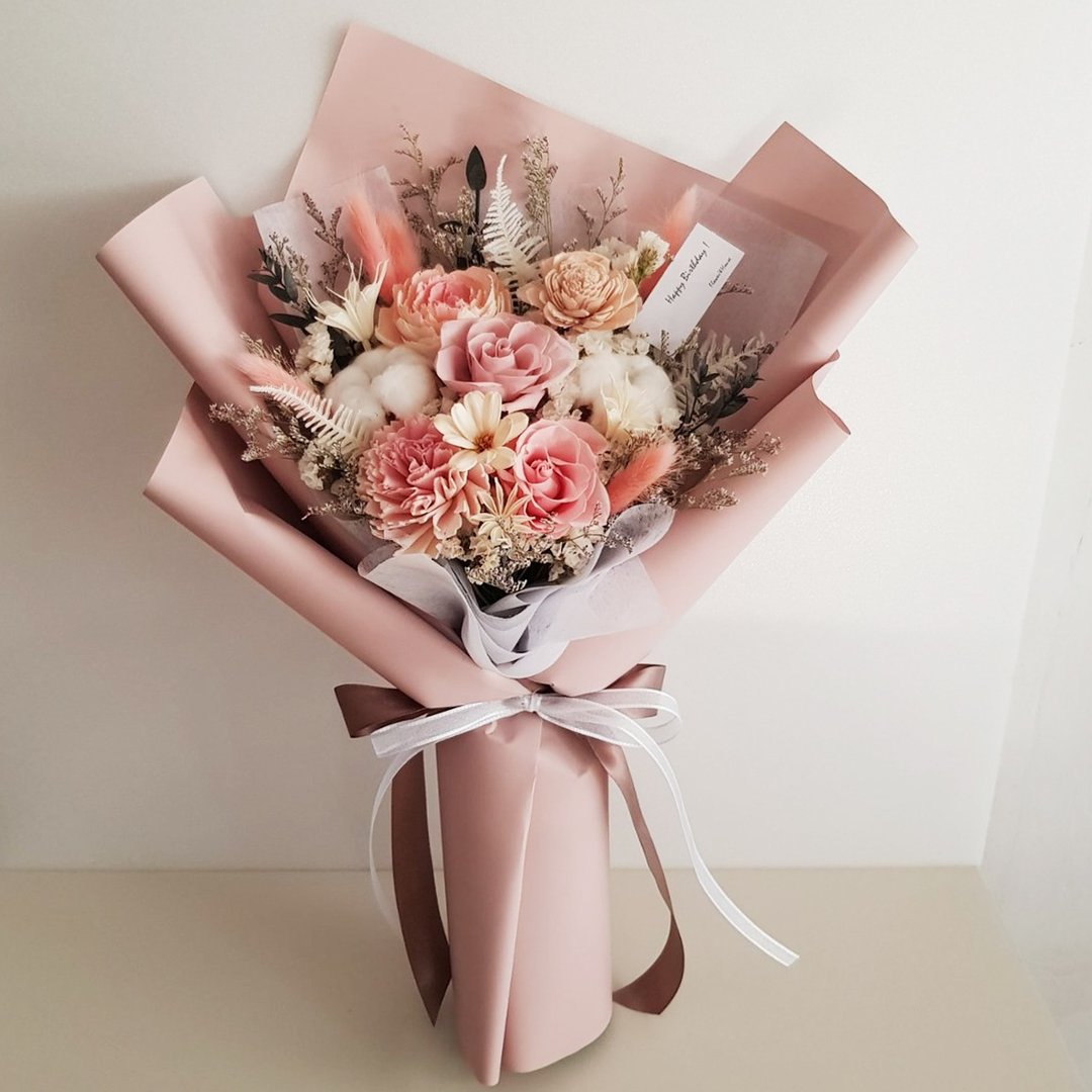 永生花 + 干燥花│奶茶粉色系永生玫瑰花束│不凋花 生日 毕业 - 干燥花/捧花 - 植物．花 粉红色