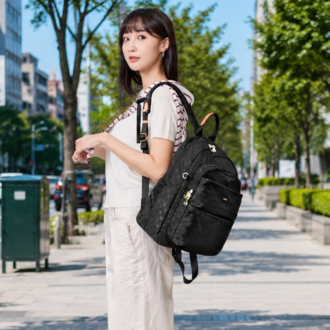 (普普黑) 秀丽机能款 RFID 休闲后背包 03346 - 后背包/双肩包 - 尼龙 黑色