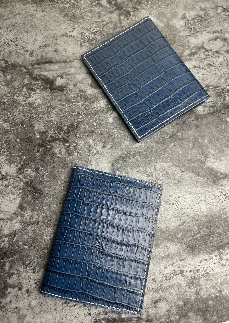 【免费刻名】鳄鱼纹牛皮护照套 l 手帐本皮套 l 免费刻名l 护照 - 护照夹/护照套 - 真皮 蓝色