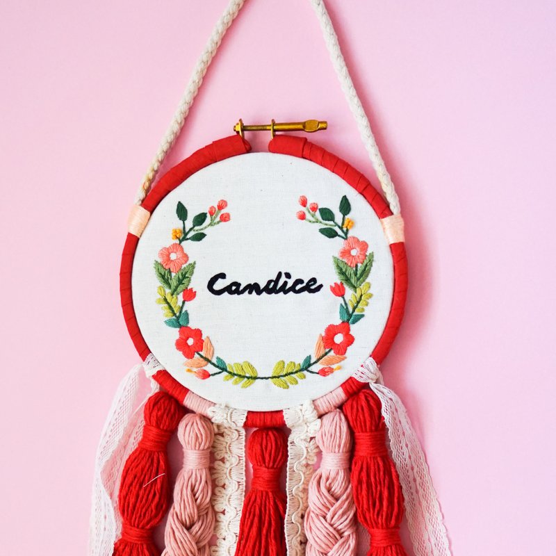 'Pansy-RED' Hand-embroidered wall decor - 摆饰 - 棉．麻 红色