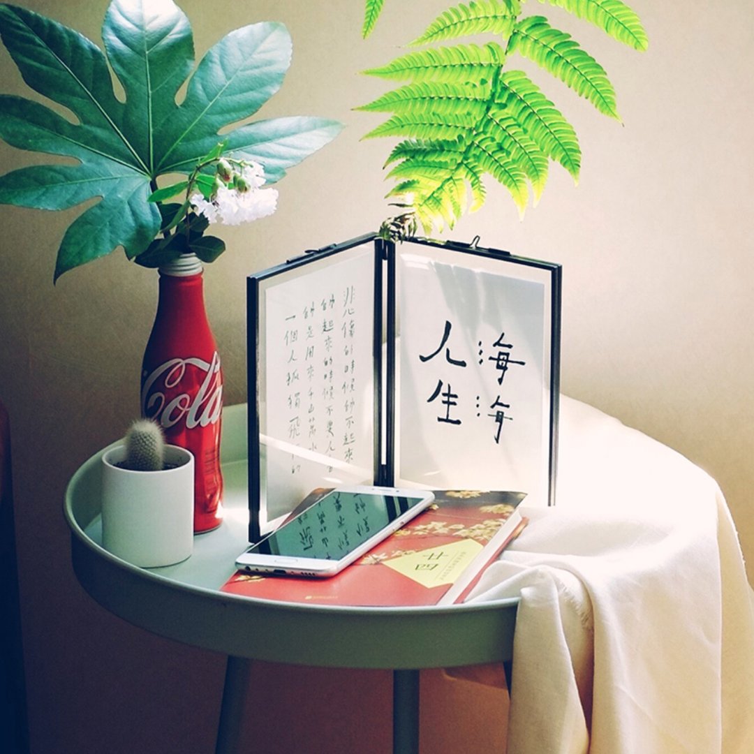 ins复古 玻璃相框摆台 - 摆饰 - 其他金属 多色