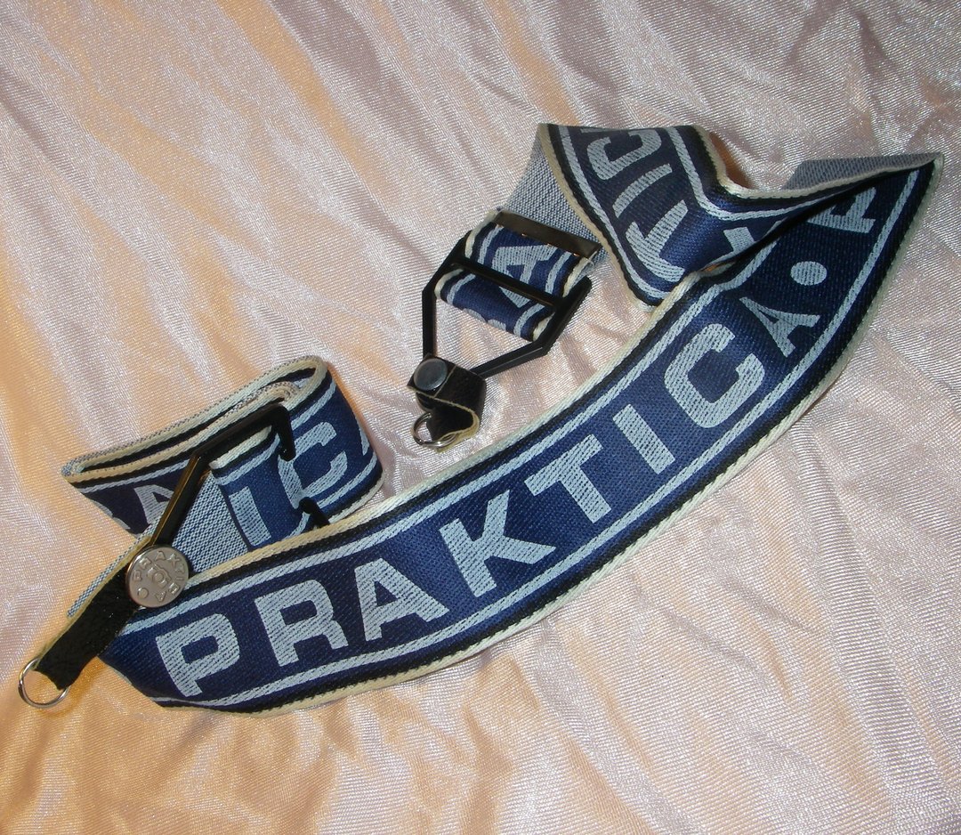 Pentacon Praktica SLR 胶片相机颈带 - 相机 - 其他材质 蓝色
