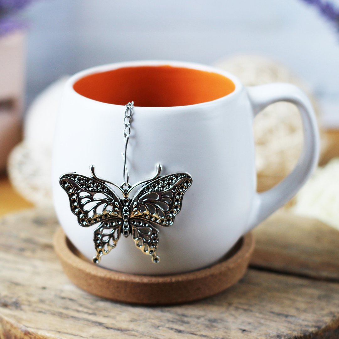 Butterfly tea ball infuser for herbal tea, Tea Strainer with insect pendant - 茶具/茶杯 - 不锈钢 银色