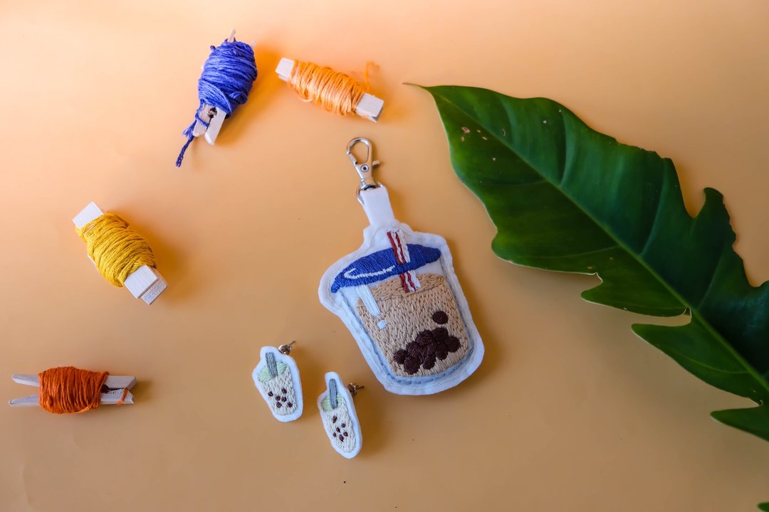 Pinkoi X Into the Jungle: Pearl Milk Tea embroidery workshop - 其他 - 其他材质 多色
