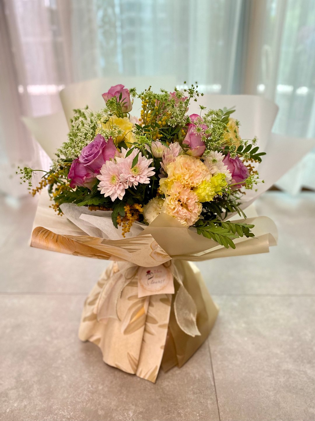 【感谢 / 表白花束】香槟色系鲜花束 Alicia - 植栽/盆栽 - 植物．花 金色