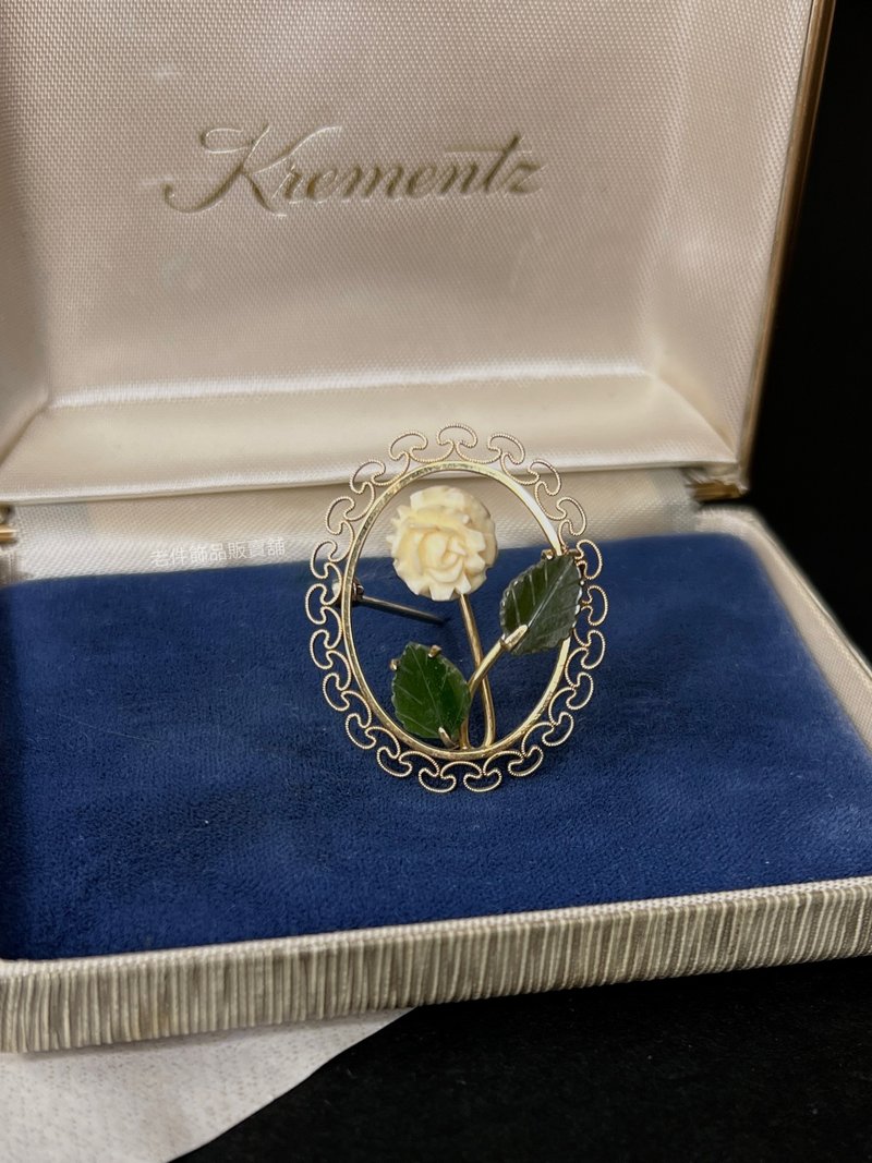 Krementz14K包金白玫瑰玉石胸针 - 胸针 - 玉石 白色