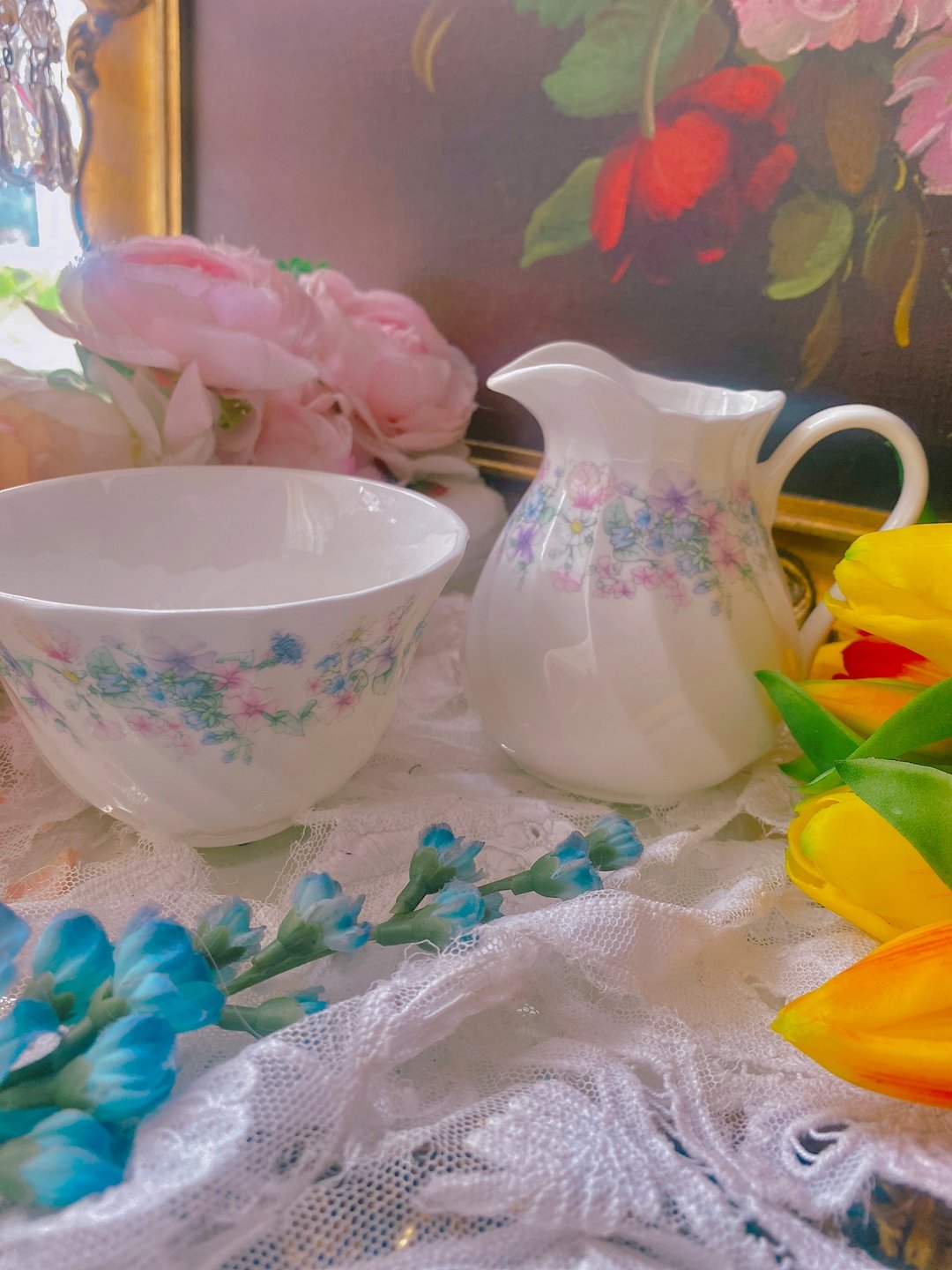 英国制 Wedgwood 1980 年 安琪拉花卉奶壶糖碗两件组库存品 - 茶具/茶杯 - 瓷 紫色