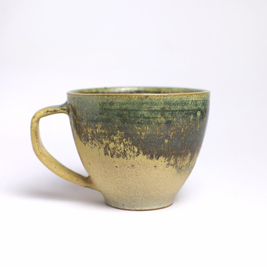 明芽窑 l 铜绿灰釉双挂把杯 杯子 陶杯 黄 绿 咖啡杯 陶杯 H8 - 咖啡杯/马克杯 - 陶 黄色