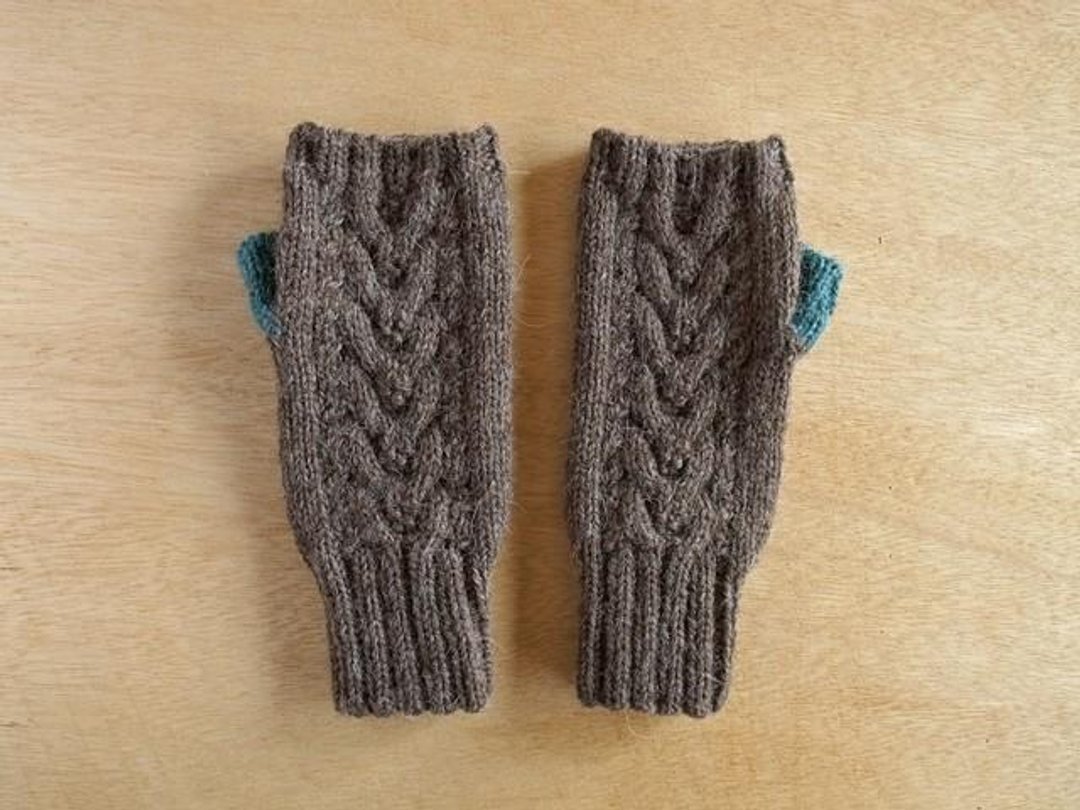 Alpaca Wool Alan Hand Warmer Brown x Turquoise Blue Made to Order - 手套 - 其他材质 咖啡色