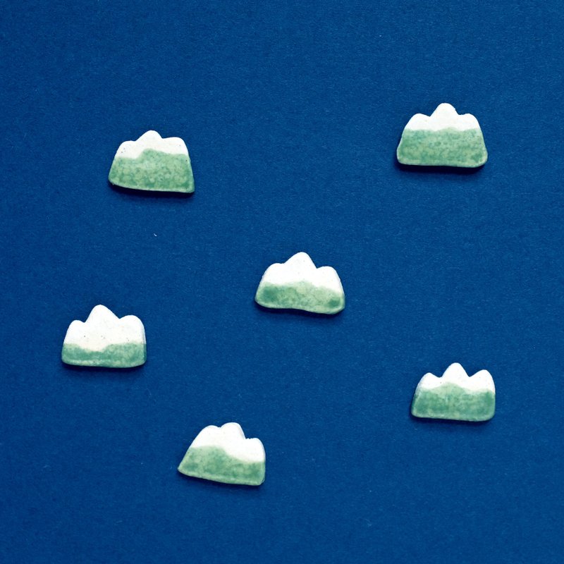 抹茶小山耳环 - 耳环/耳夹 - 陶 蓝色