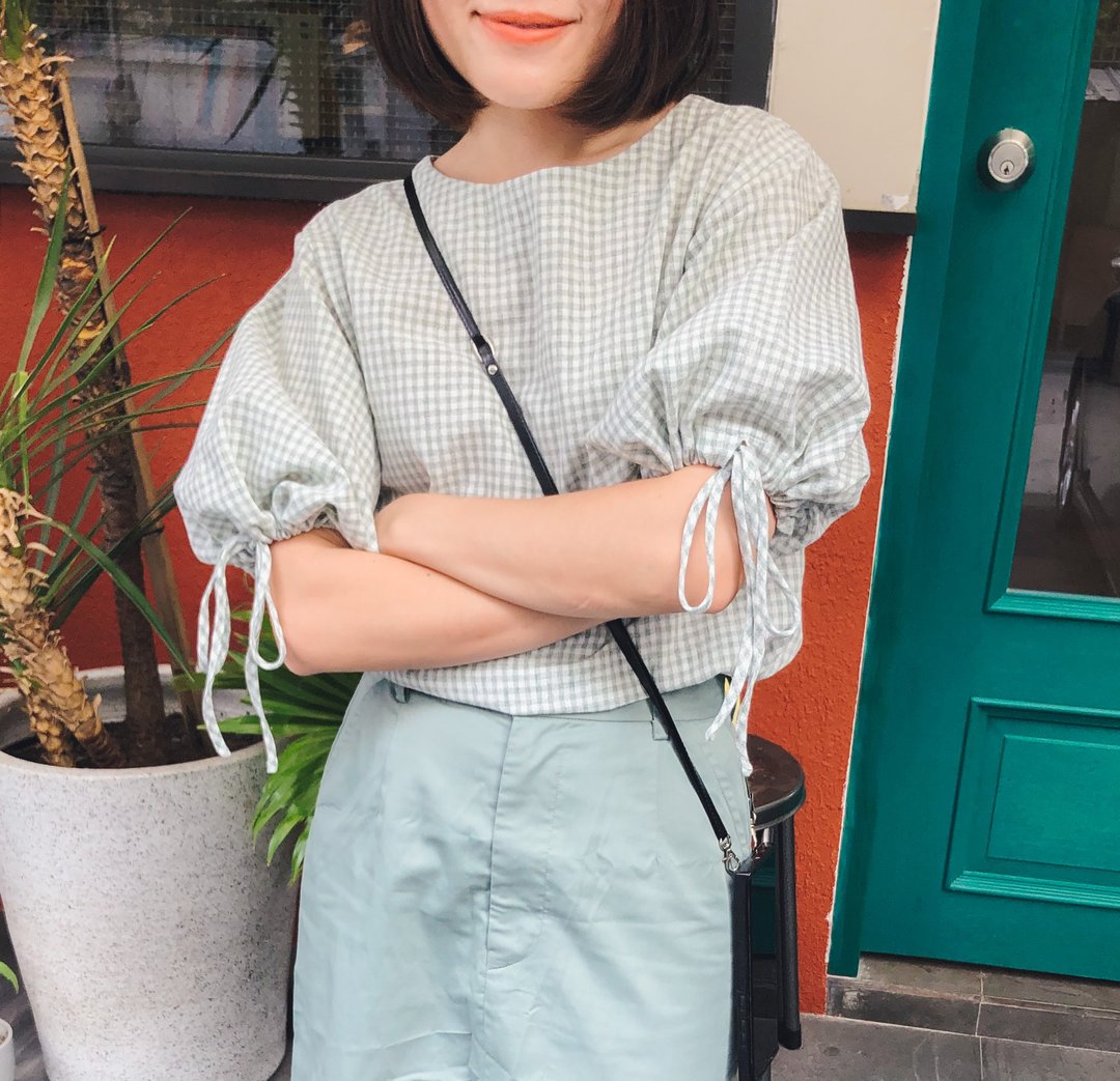 【圣诞礼盒】Puff-Puff Sleeves 棉,麻质 oversize 绿色衬衫 Gree - 女装衬衫 - 棉 绿色