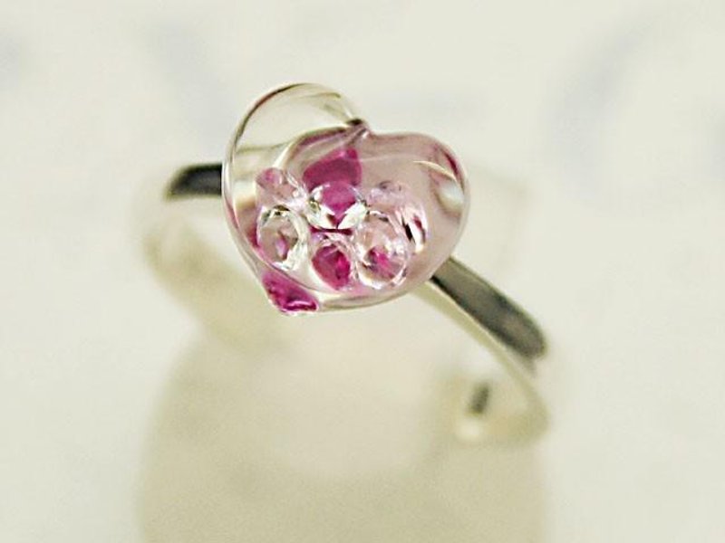 Bijou Heart Glass Ring S Red - 戒指 - 玻璃 红色