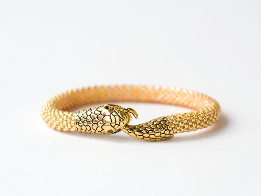 Snake bracelet, Gold snake bracelet for women, Ouroboros, Snake jewelry - 手链/手环 - 玻璃 金色