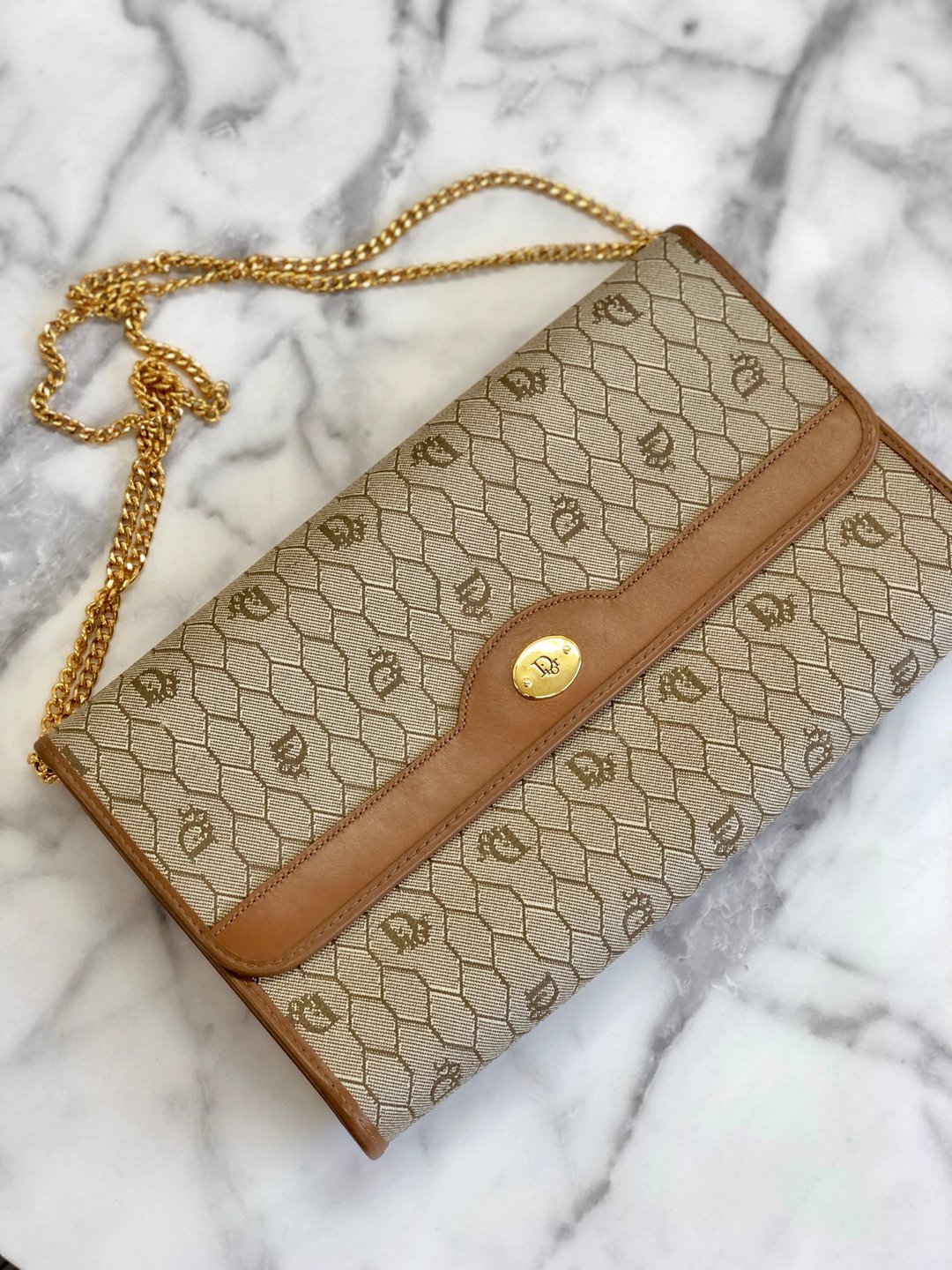 [Shipped from Japan] Christian Dior Honeycomb Pattern Chain Shoulder Bag Beige ga84w7 - 侧背包/斜挎包 - 真皮 咖啡色