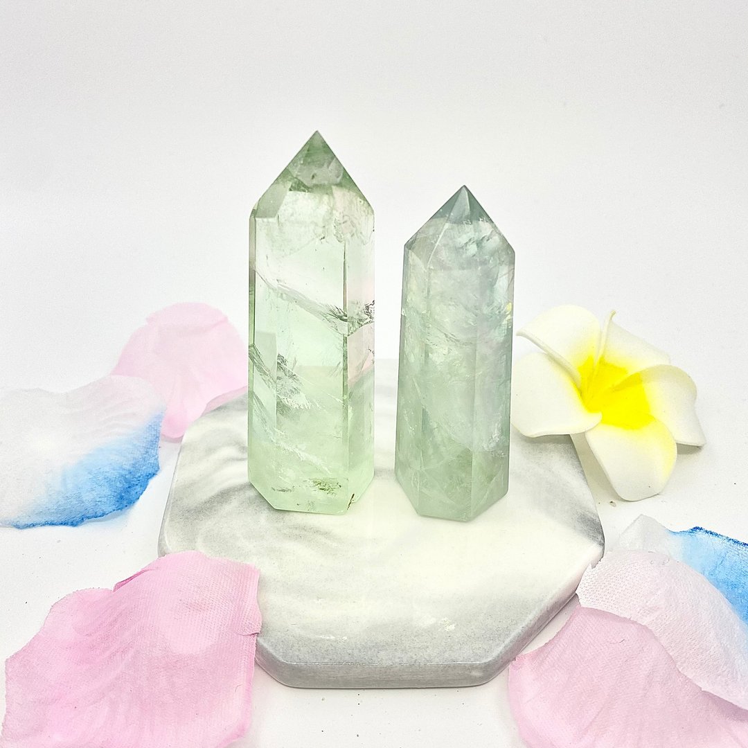 冰透绿萤石柱 | 水晶 | 水晶柱 | 水晶摆件 | 萤石柱 - 其他 - 水晶 绿色
