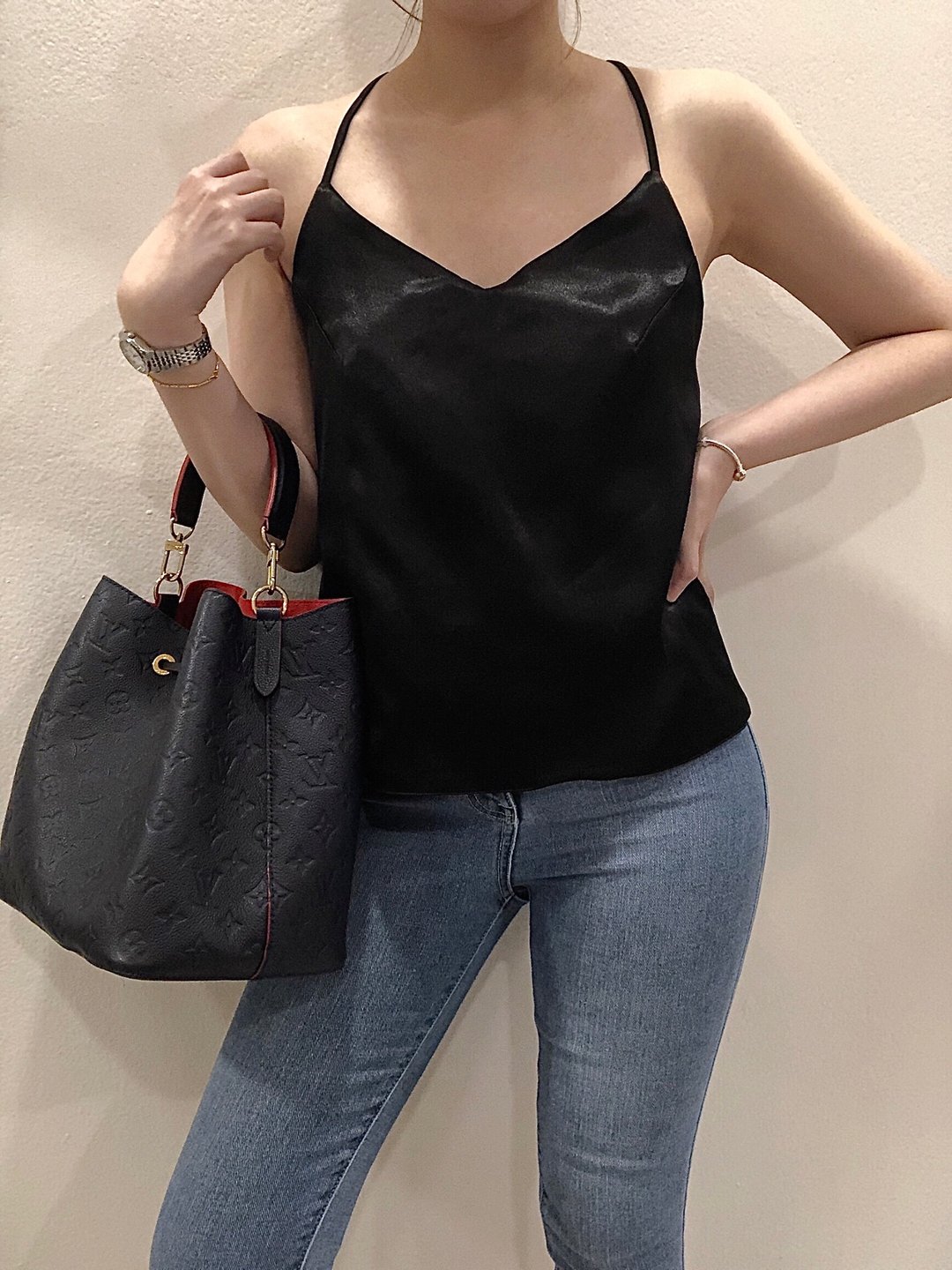 Black satin backless cami tops - 女装上衣 - 聚酯纤维 黑色