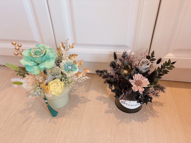 快速出货/永生盆花/新年盆花/开幕盆花/新年装饰/开幕贺礼/可自取 - 干燥花/捧花 - 植物．花 多色