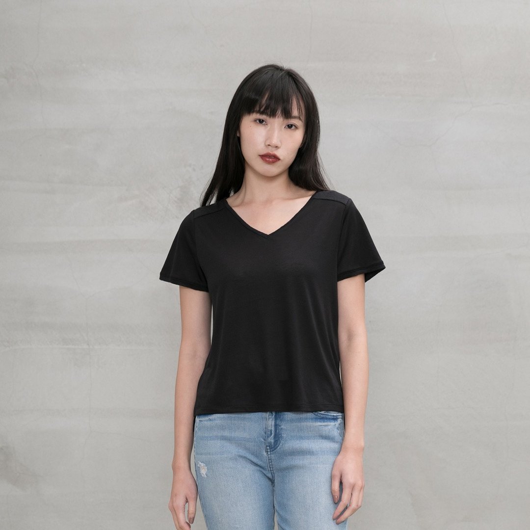 卓然真我拼接上衣 Alternative Girl Stitching Top T256 - 女装上衣 - 聚酯纤维 多色