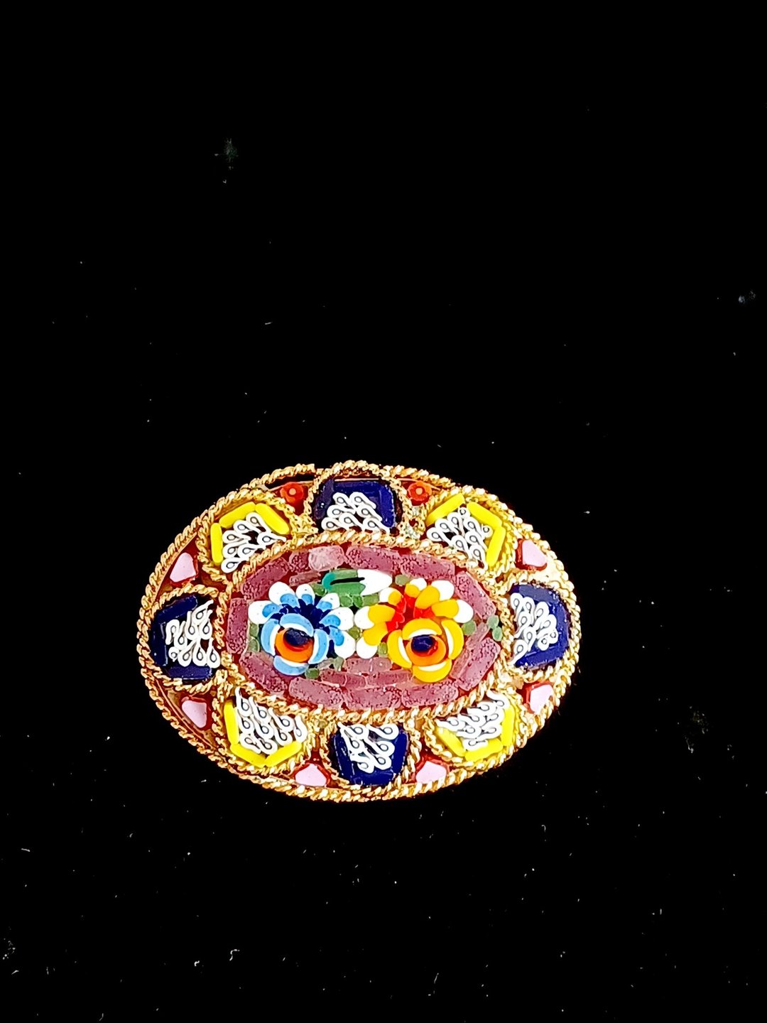 vintage jewelry ITALY 微型马赛克 棕底色双花卉 别针 胸针 - 胸针 - 其他金属 