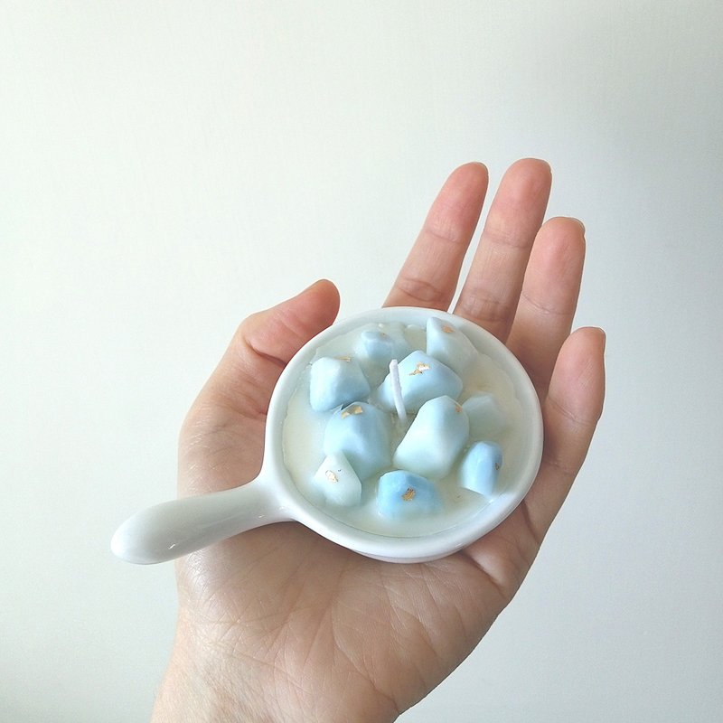 蓝水晶冰块金箔 | 天然香氛精油大豆蜡烛 -清甜绿薄荷 | 结婚礼物 - 蜡烛/烛台 - 蜡 蓝色
