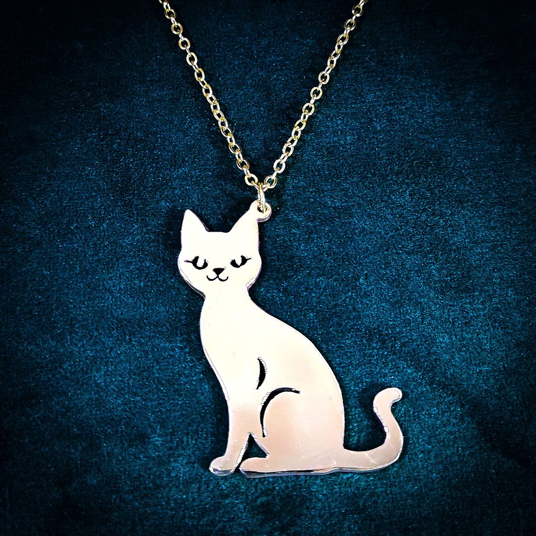 可爱猫咪造型坠饰：Amore Accessories - 项链 - 铜/黄铜 银色