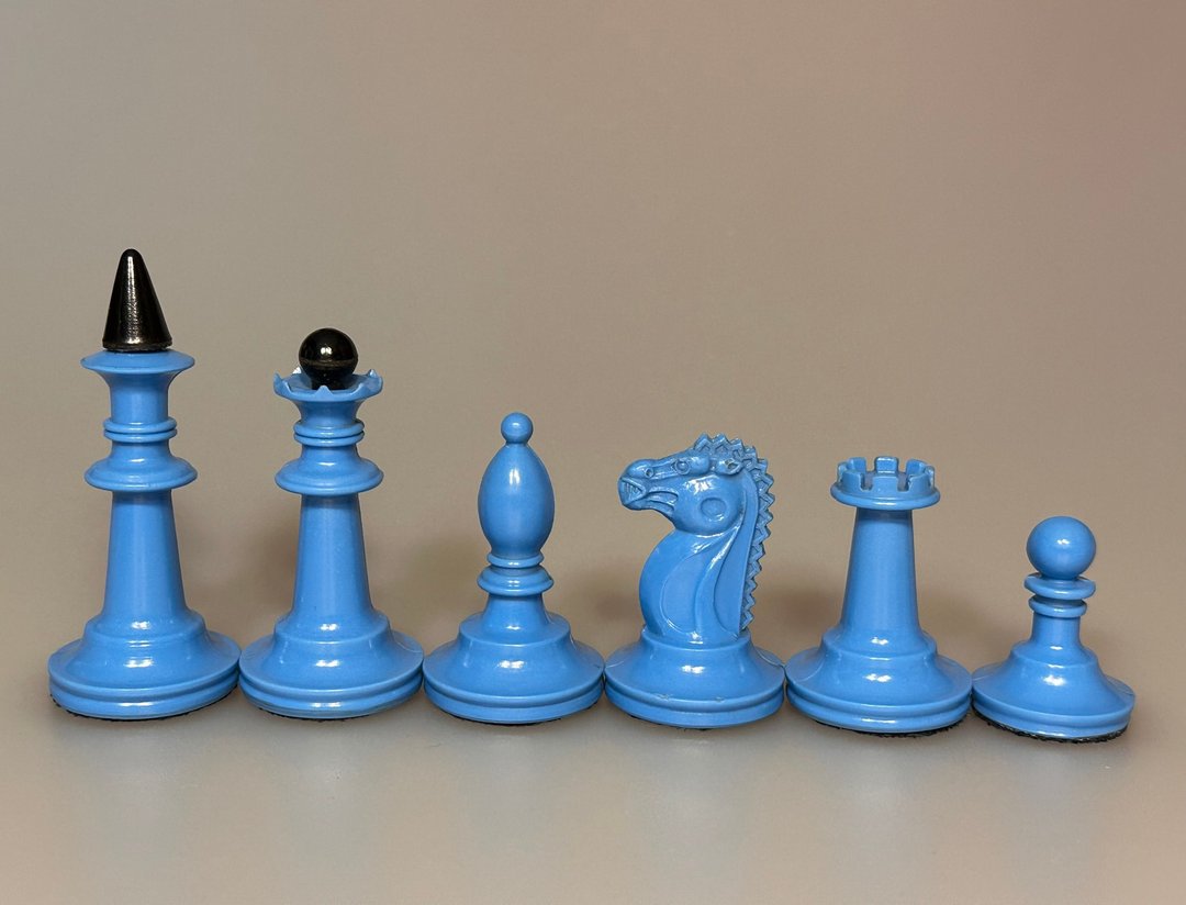 原厂俄罗斯苏联卡博莱特西洋棋套装 1950 年代 - 桌游/玩具 - 其他材质 黑色