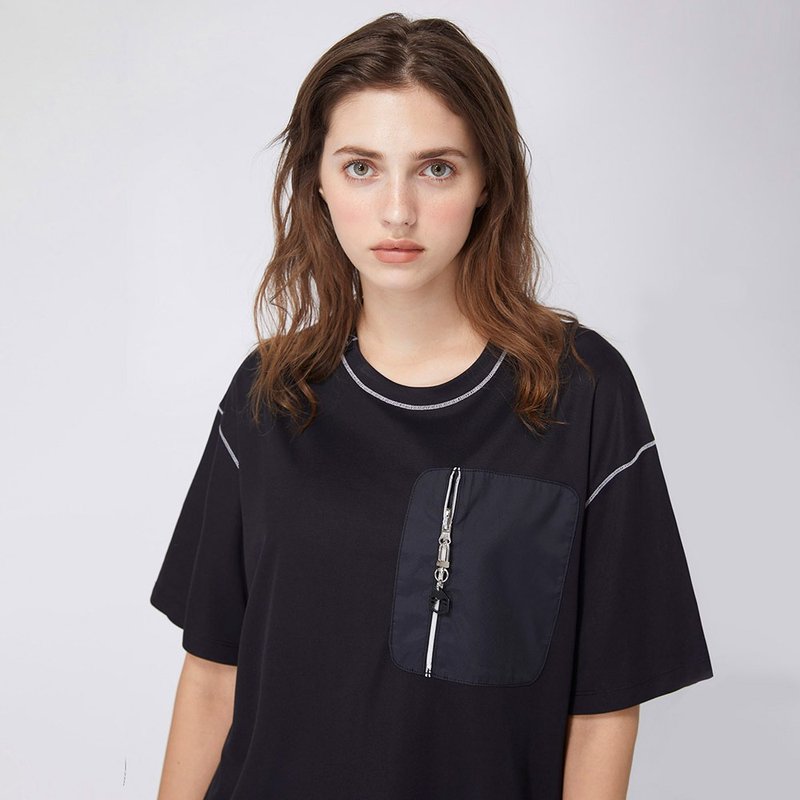 【中性款】收纳口袋短袖上衣 / 黑色 - 女装 T 恤 - 其他材质 黑色