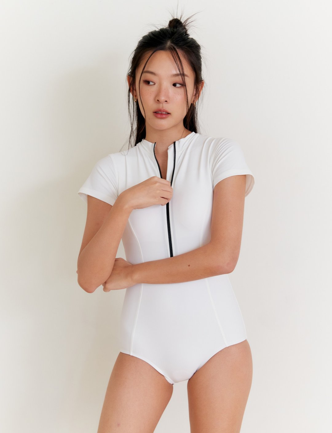 when.we.summer / Zipped Short / 白色连体泳衣 - 女装泳衣/比基尼 - 其他材质 白色