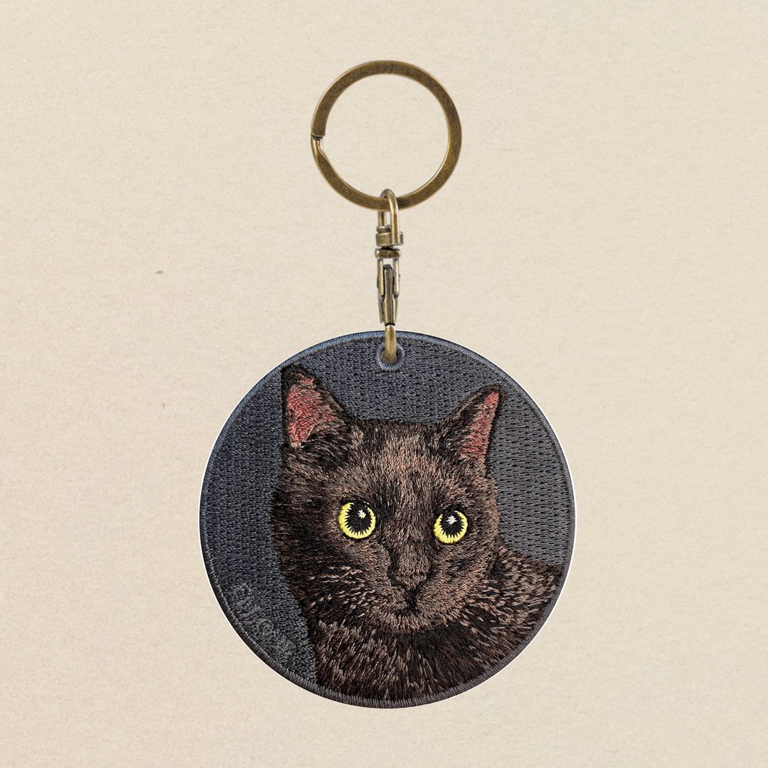EMJOUR 双面刺绣吊饰 - 黑猫 | 仿真刺绣 - 吊饰 - 绣线 蓝色