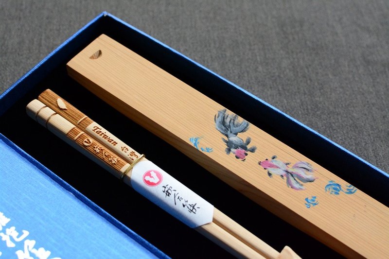 吉祥随绘礼盒组 台湾特色纪念品 定制筷子礼品 台湾桧木筷子组 - 筷子/筷架 - 木头 咖啡色