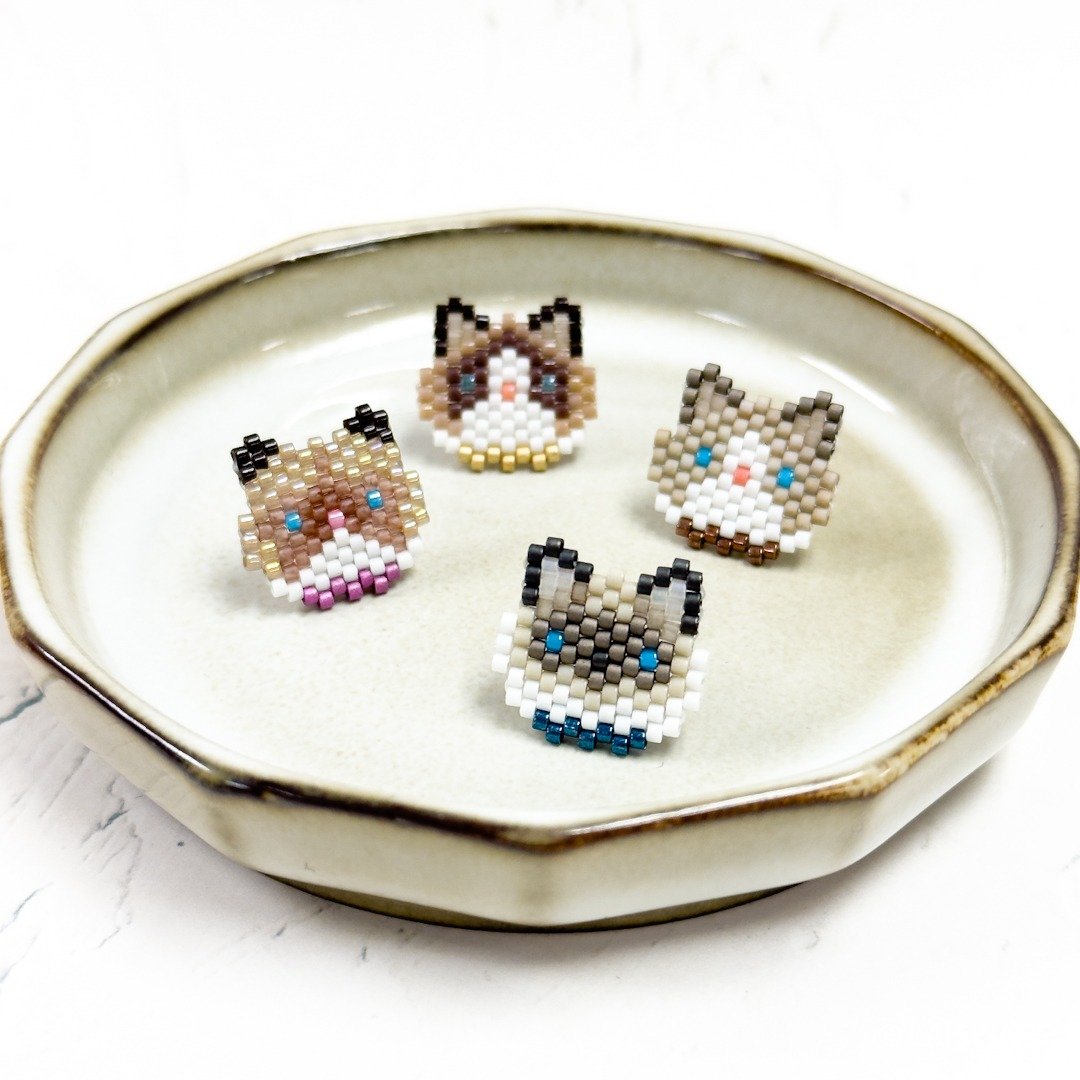 Ragdoll 布偶猫 Miyuki 耳环 - 耳环/耳夹 - 塑料 多色