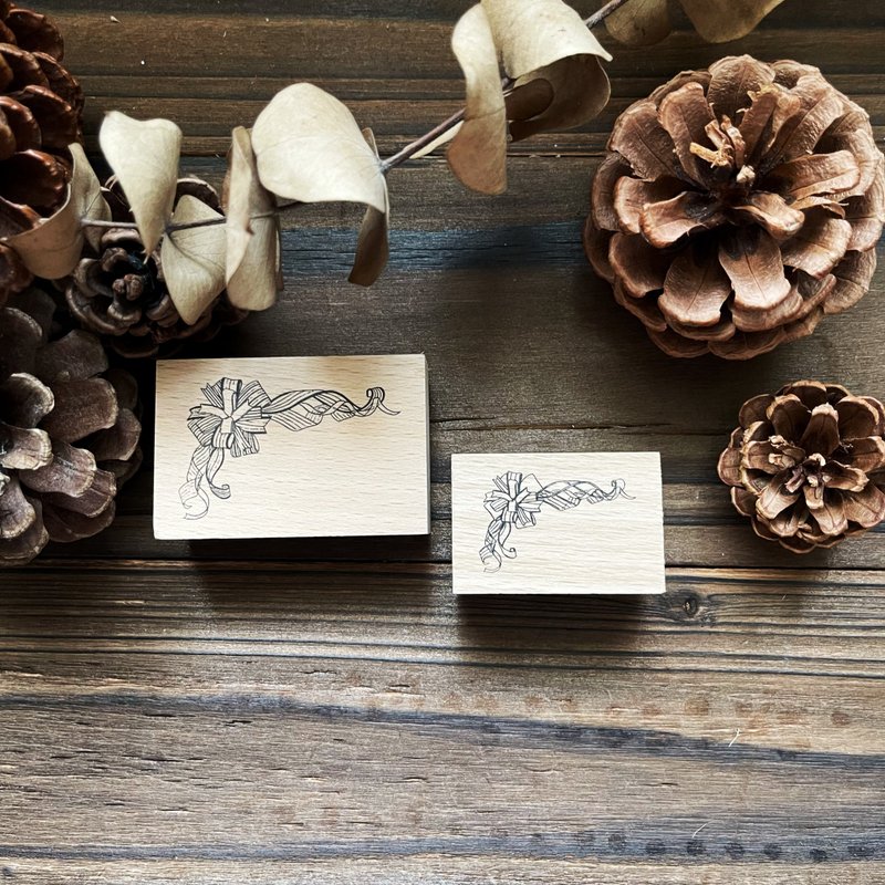 no.146-147 蝴蝶结边框印章 - 印章/印台 - 木头 