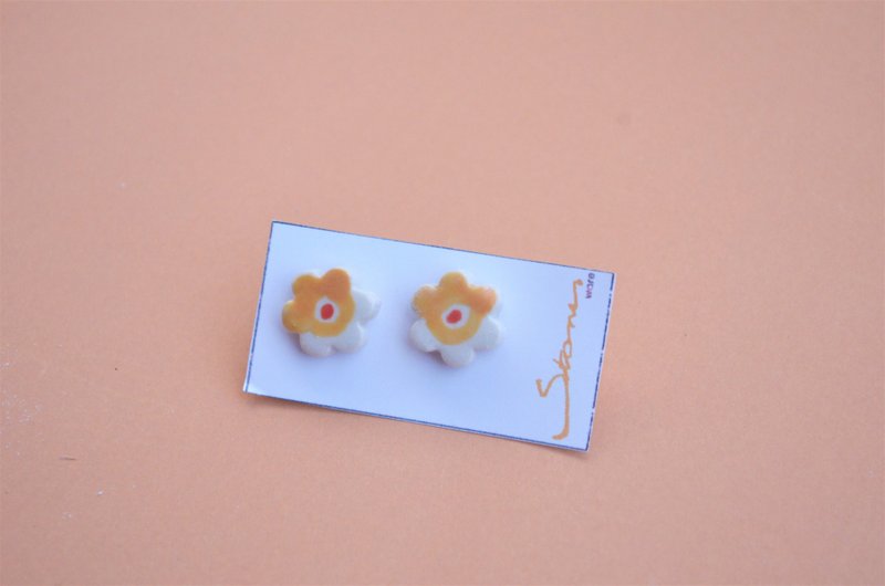ceramic earrings blossom 016 - 耳环/耳夹 - 陶 多色