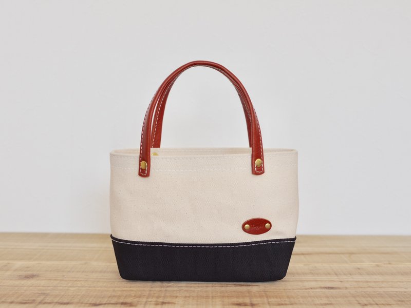 Leather handle canvas mini tote bag XS off-white × black - 手提包/手提袋 - 棉．麻 黑色