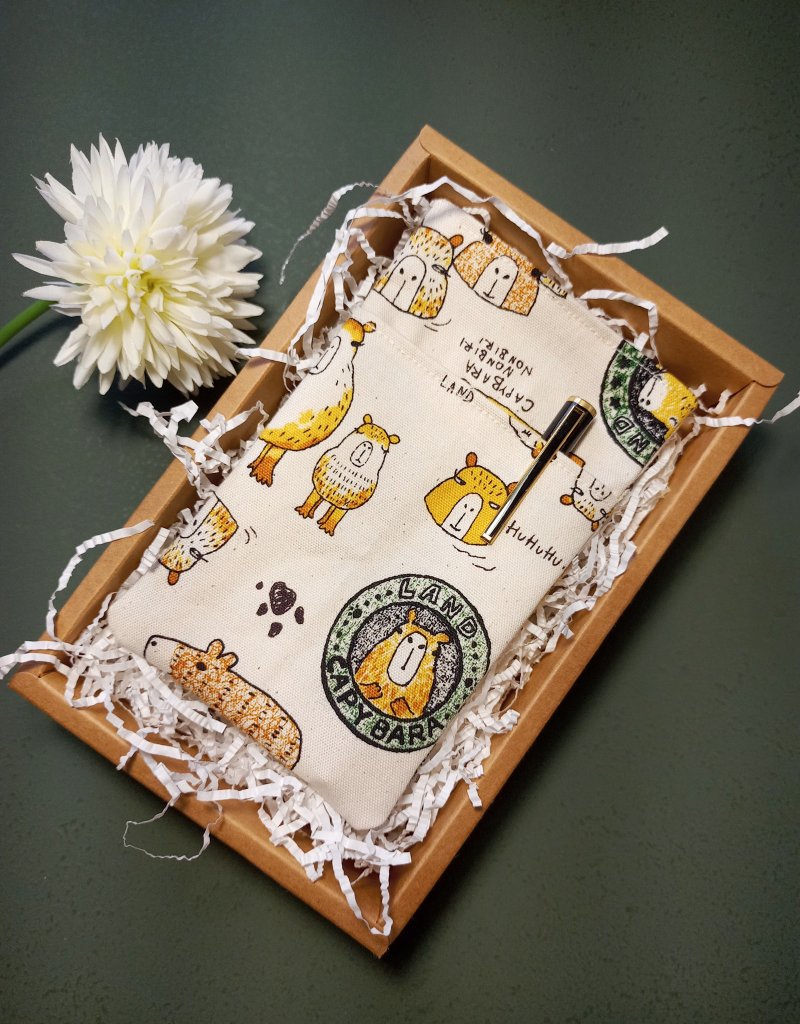 手工缝制-护理师/医师 双层笔袋(水豚君) - 其他 - 棉．麻 多色