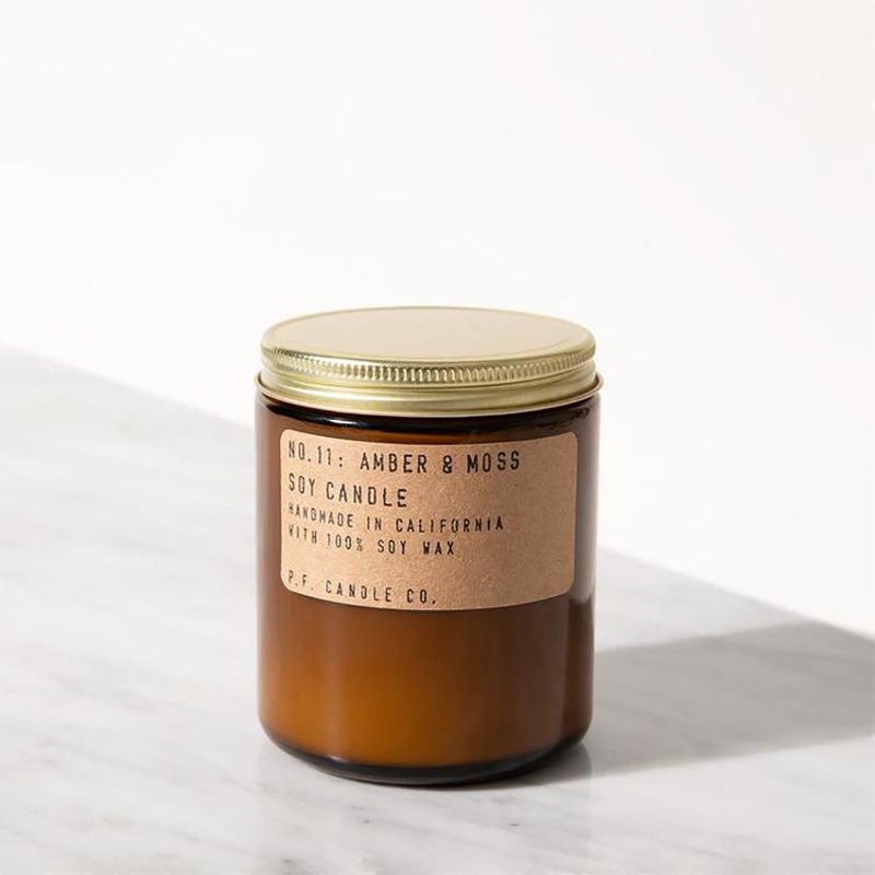 P.F. PF CANDLE CO. 手工香氛蜡烛 7.2oz 琥珀麝香 Amber & Moss - 蜡烛/烛台 - 玻璃 