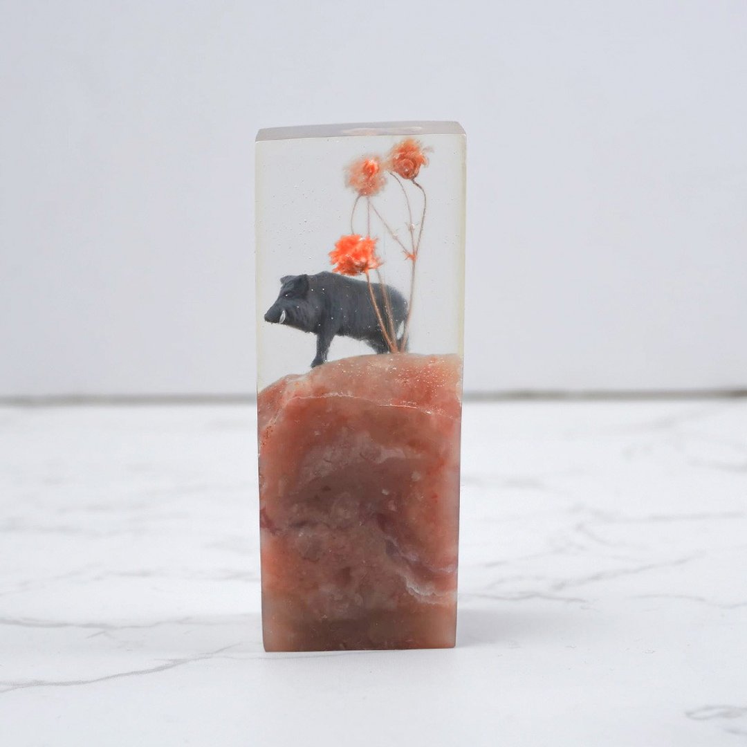 定制化手工印章-|永生花与猪树脂印章 1.8 x 2.1 CM|篆刻印章 - 印章/印台 - 石头 