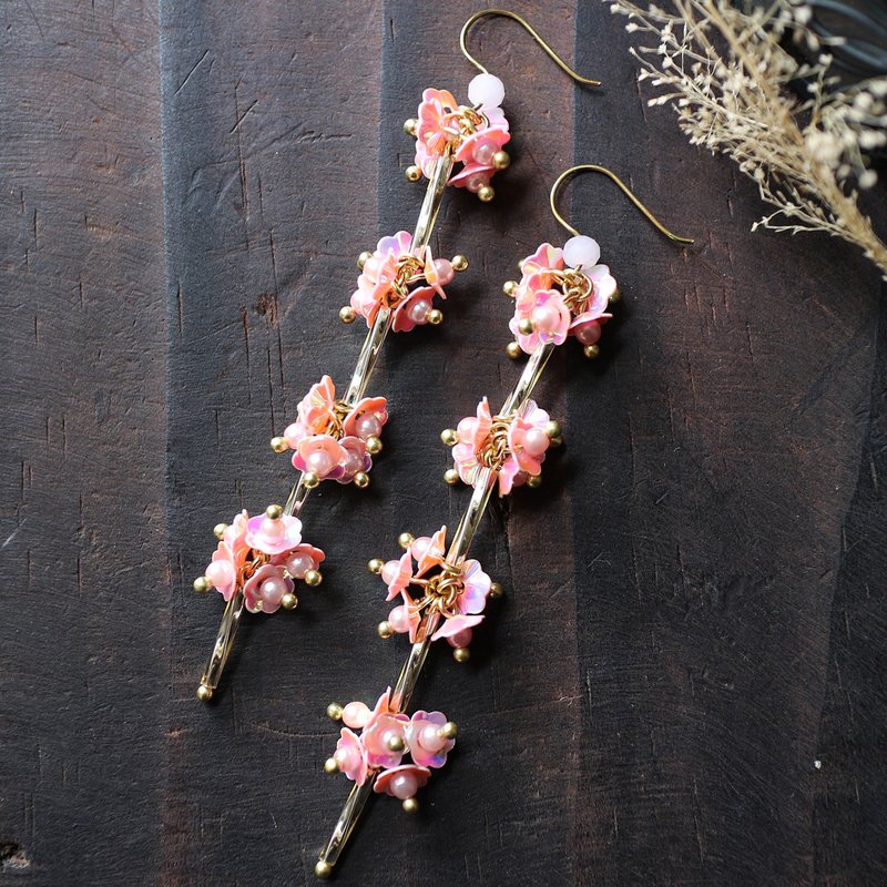 粉红色亮片花朵玻璃管珠长形垂坠长耳环 耳针 耳夹 - 耳环/耳夹 - 铜/黄铜 粉红色