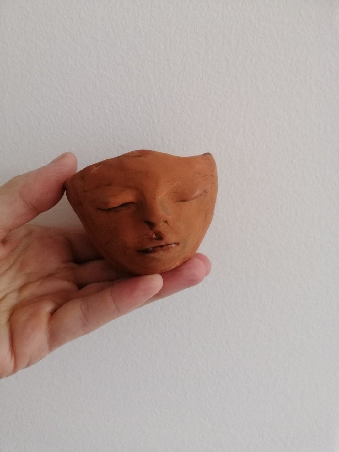 Tiny ceramic  forest creature, succulent planter, flower pot - 花瓶/陶器 - 粘土 咖啡色