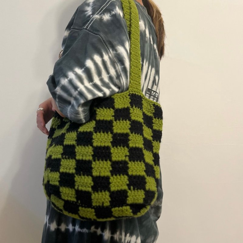 手工鈎织棋盘格纹手提袋 (可上肩) - 侧背包/斜挎包 - 羊毛 多色